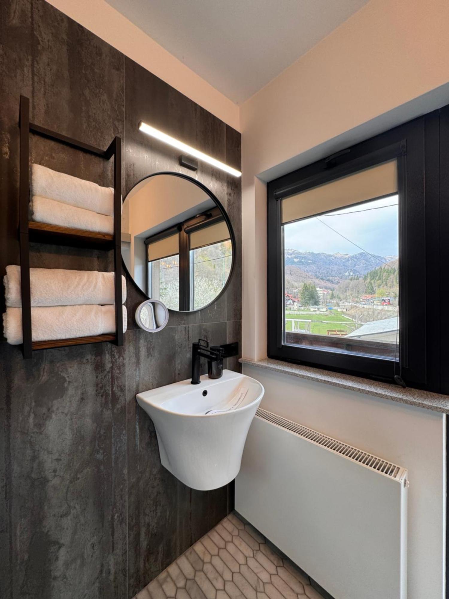 Greg Rooms Sinaia Ngoại thất bức ảnh